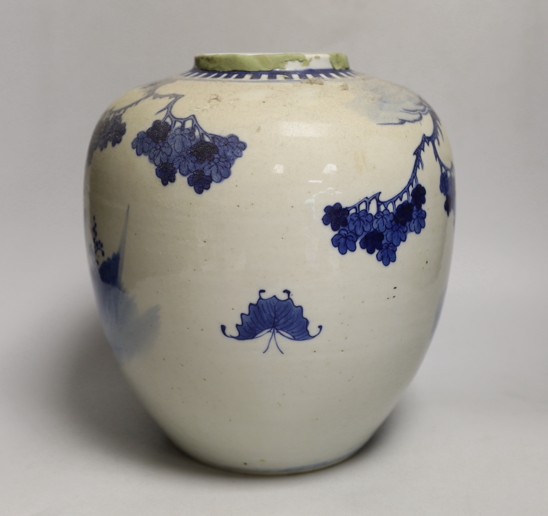A 19th century Chinese blue and white globular jar, 25.5cm high (a.f.)